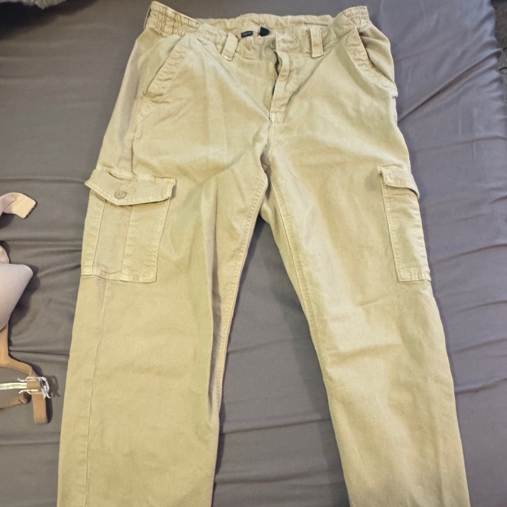 American eagle cargo pant